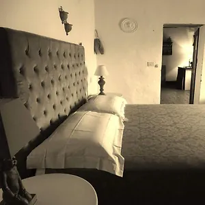 https://podere-pievina.it-tuscanyhotel.com
