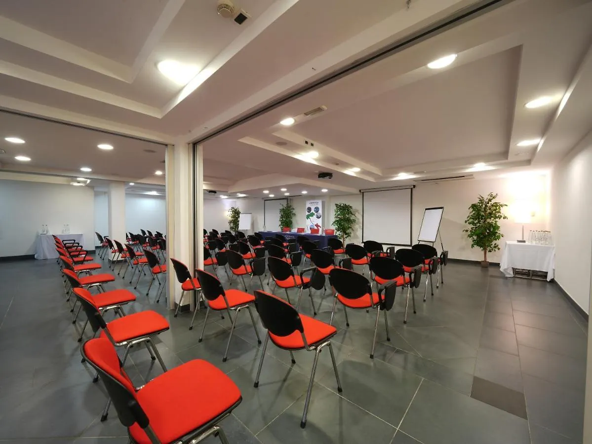 פרוג'ה La Meridiana Bleisure Hotel