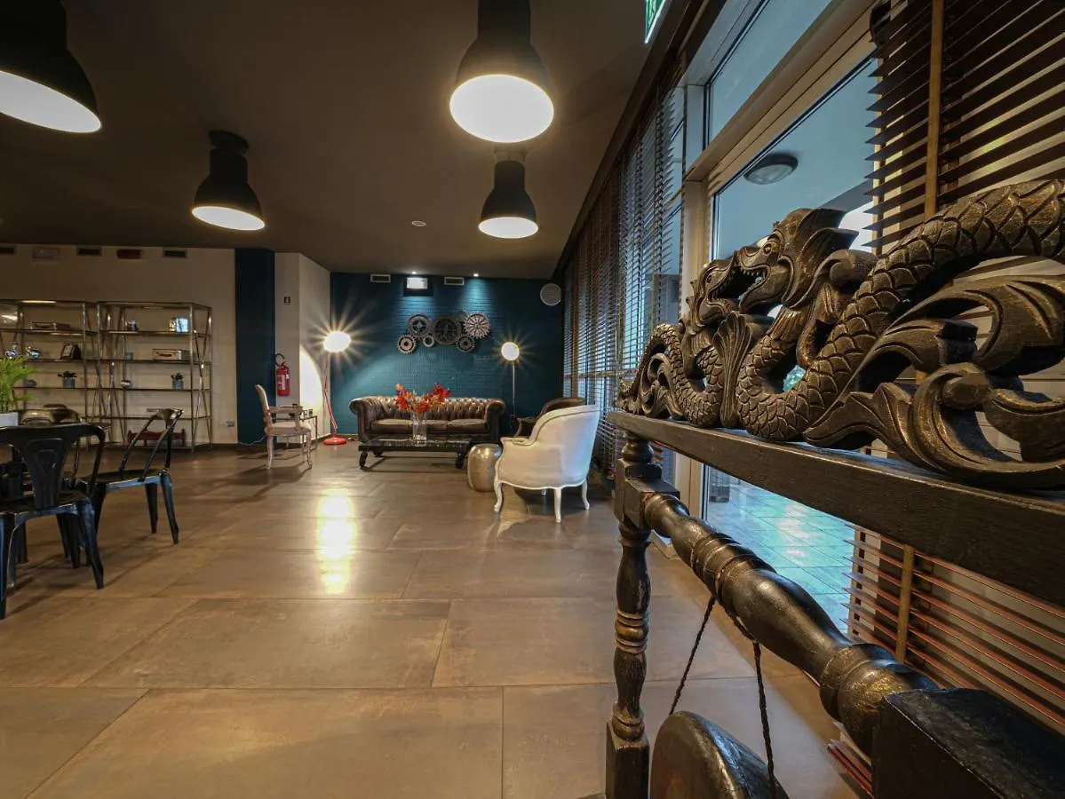 ****  פרוג'ה La Meridiana Bleisure Hotel איטליה